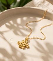 Gift of Gold - Mystic Knot