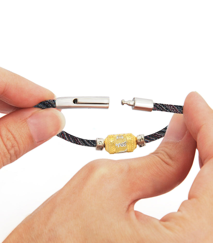 "Om Mani Padme Hum" Prayer Wheel Charm Bracelet (15 cm)