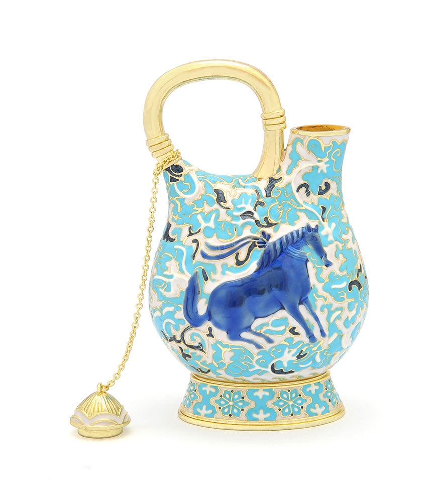 Teapot with Completion Horse